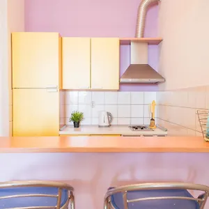 Apartment M, Split